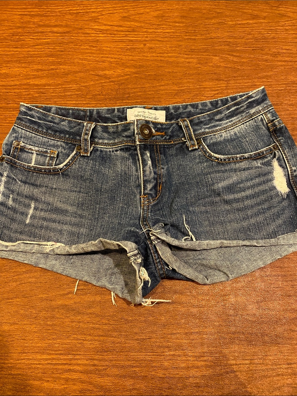 Aeropostale Women's Blue Distressed Denim Cutoff Shorts 7/8